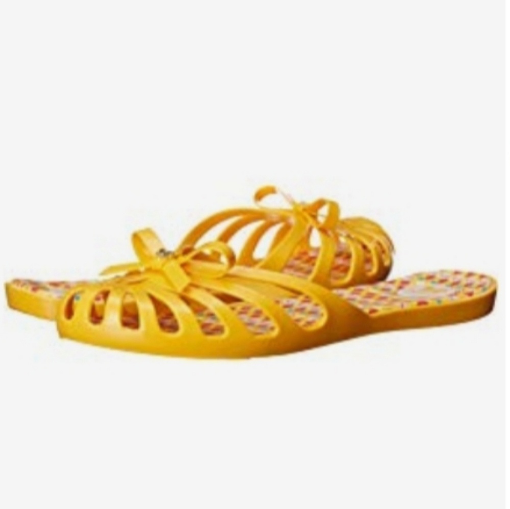 Zaxy Flats
